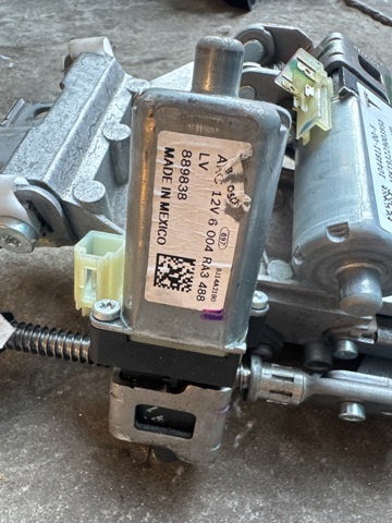 TESLA 104481100F Рулевая колонка в наличии Одесса