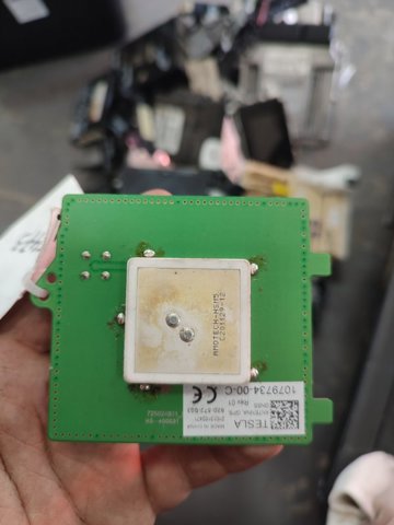 Антенна GSP 107973400C TESLA