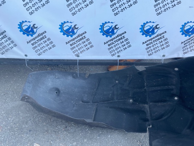 TESLA 108158400C Подкрылок крыла заднего правый в наличии Николаев