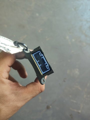 TESLA 110155603C Блок управления рулевого колеса в наличии Тернополь
