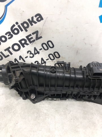 Впускной коллектор 11617807991 BMW