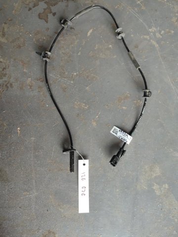 Датчик АБС 118876100B TESLA