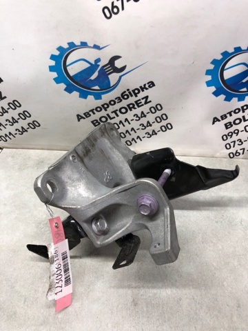 TOYOTA 12304F0010 в наличии Черновцы