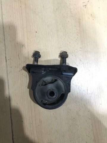 1237128020 TOYOTA Задняя опора двигателя купить в Сумы
