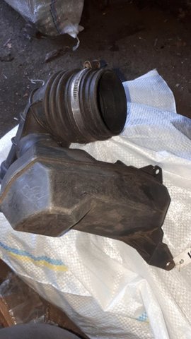 Воздушный патрубок расходомера 13541435625 BMW