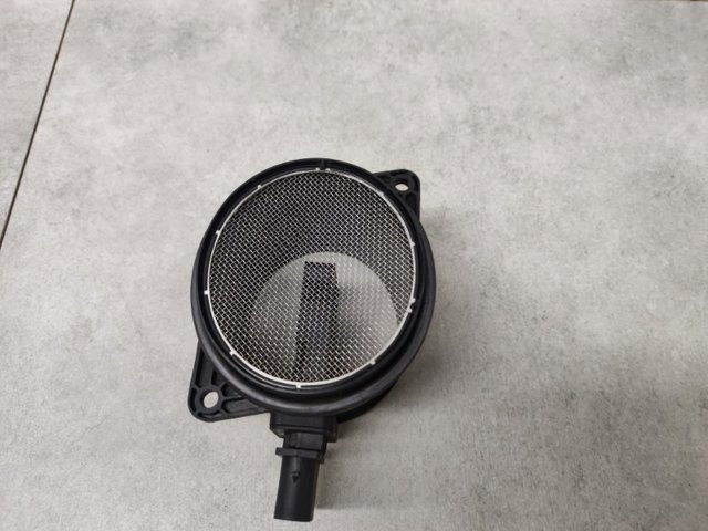 13628509725 BMW Датчик потока (расхода) воздуха, расходомер M.A.F. - (Mass Airflow) купить в Украина