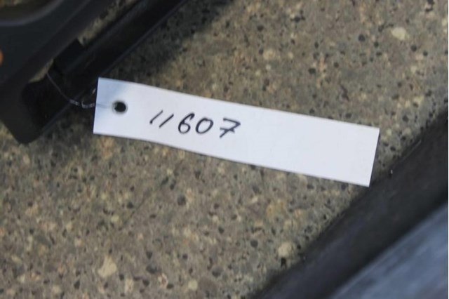 FORD 1417697 Стеклоподъемник передней правой двери в наличии Тернополь