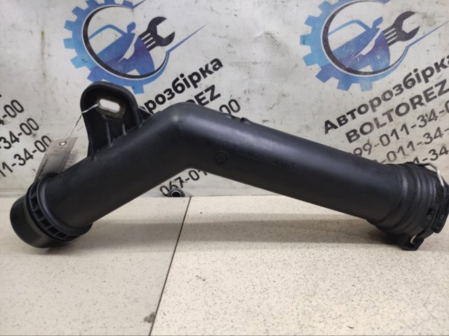 RENAULT 144609794R Патрубок интеркулера в наличии Черкассы