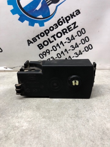 FORD 1473248 Ручка двери боковой (сдвижной) внутренняя правая в наличии Одесса