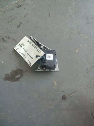 TESLA 158397500A Блок кнопочных переключателей рулевого колеса в наличии Тернополь