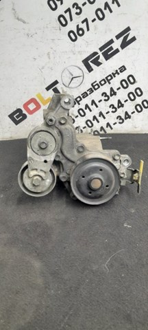 TOYOTA 1610028041 Помпа в наличии Днепр