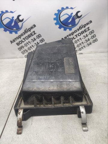 16526BN300 NISSAN Корпус воздушного фильтра, верхняя часть купить в Кривой Рог