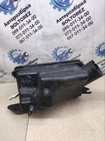 Корпус воздушного фильтра 16528AU601 NISSAN