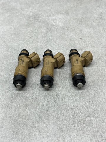 Форсунка дизельная в сборе 16611AA650 SUBARU