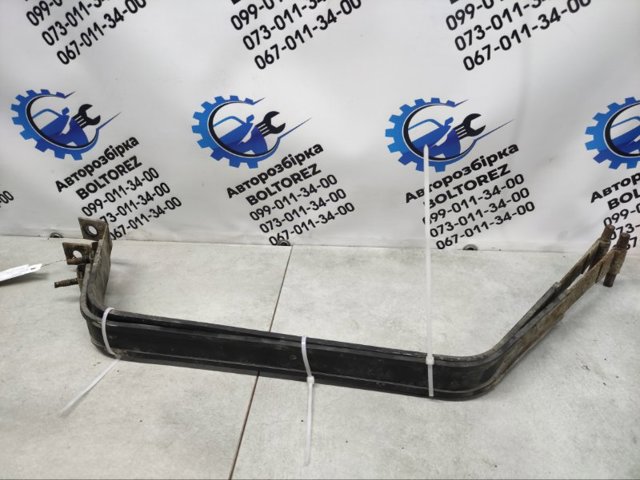 Кронштейн бака топливного 1705A095 MITSUBISHI