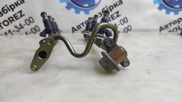 Распределитель топлива 175218J101 NISSAN