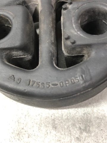 TOYOTA 17566F0010 в наличии Киев
