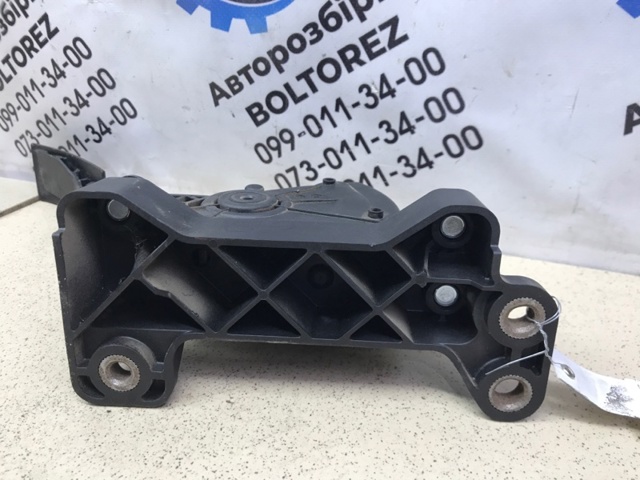 NISSAN 18002EA000 Педаль газа в наличии Павлоград