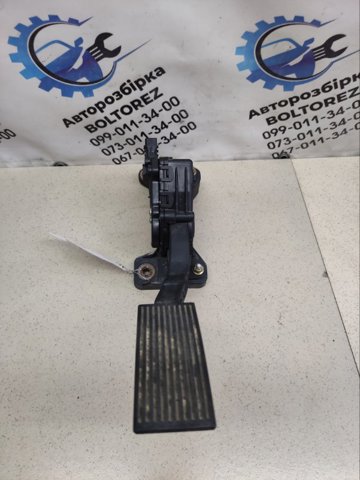 Педали газа 18002EB400 NISSAN