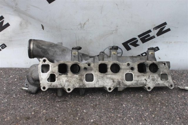 HONDA 18220SWYE01 Глушитель, центральная часть в наличии Николаев
