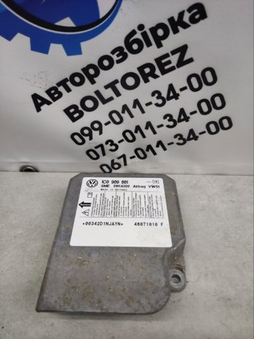 Блок управления airbag 1C0909601 VAG