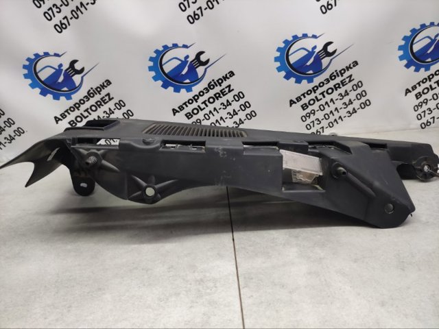 1U6867763B VAG купить в Сумы