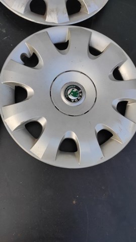 VAG 1Z0601147A Колпаки в наличии Ровно