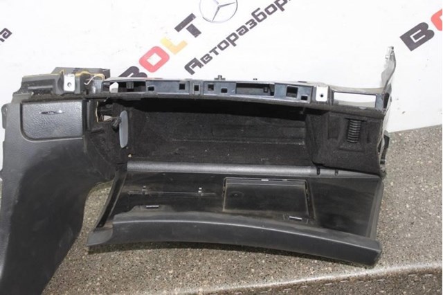 MERCEDES 2116802487 в наличии Кривой Рог