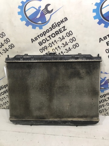 Радиатор охлаждения двигателя 214108H800 NISSAN