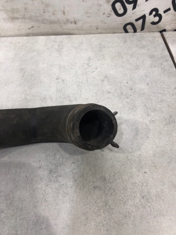 Патрубок системы охлаждения 215014119R RENAULT