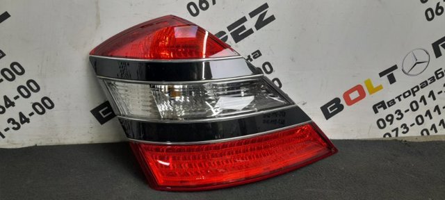 Фонарь задний левый 2218200164 MERCEDES