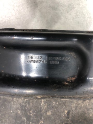 Крепление кпп 22326854187 BMW