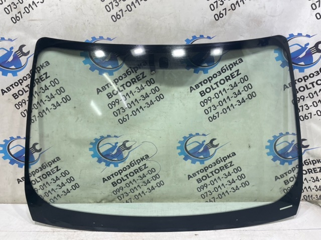Автостекло 2315042 FORD