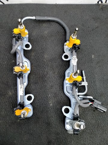 2325031140 TOYOTA Топливные форсунки купить в Украина