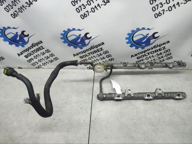 Топливная рампа 2381420021 TOYOTA