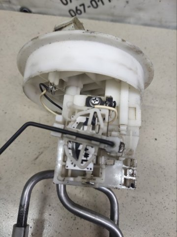 250608H801 NISSAN Датчик уровня топлива в баке левый купить в Чернигов