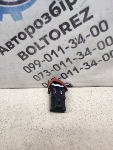 252904889R RENAULT Кнопка включения аварийного сигнала купить в Харьков