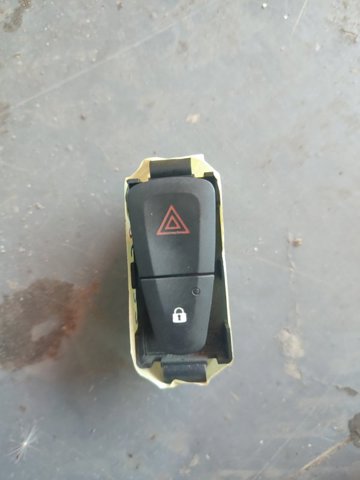 252905668R RENAULT Кнопка включения аварийного сигнала купить в Киев