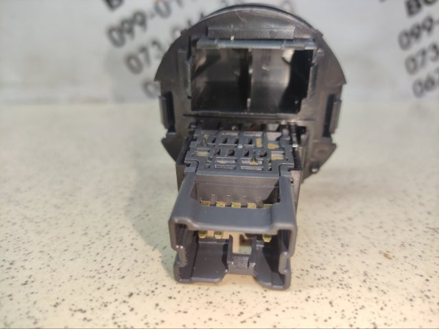 25290EQ000 NISSAN Кнопка аварийки купить в Черновцы