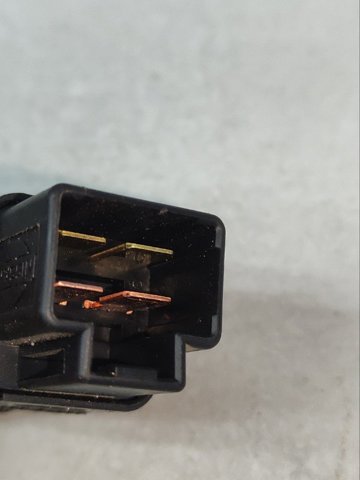 25320AX000 NISSAN Датчик включения стопсигнала купить в Киев