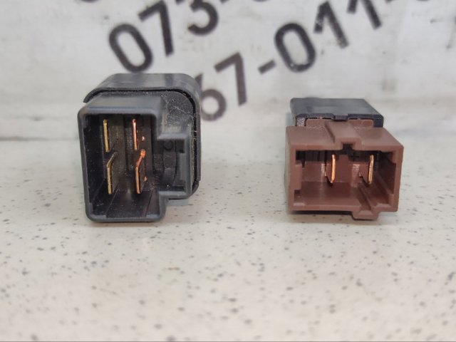 25320AX00E Датчик стоп сигнала купить Чернигов