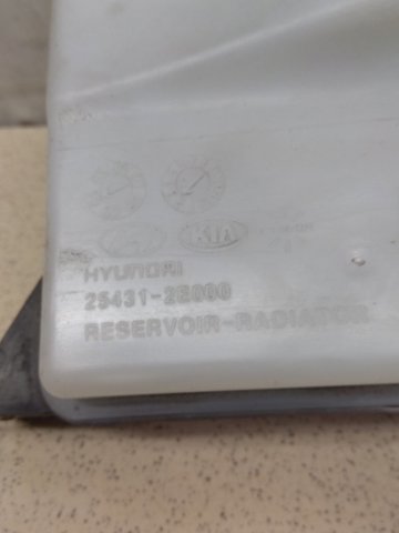 254312E000 HYUNDAI Бачок системы охлаждения расширительный купить в Ужгород