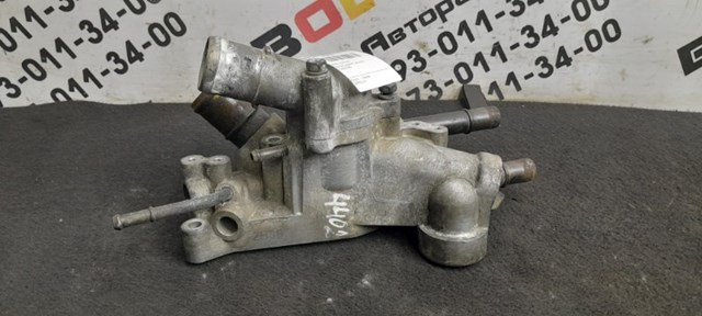 Корпус термостата в сборе 2560025003 HYUNDAI
