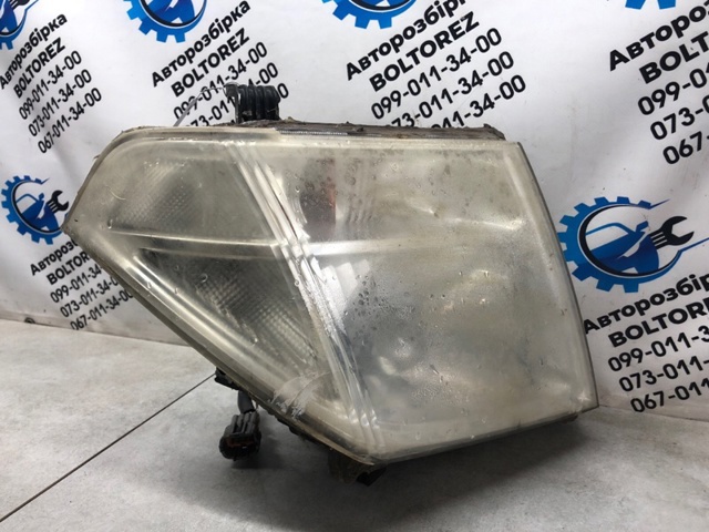 Вставка фары правой 26010EB380 NISSAN