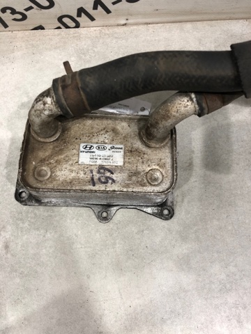 HYUNDAI 264102F000 Радиатор масляный в наличии Николаев
