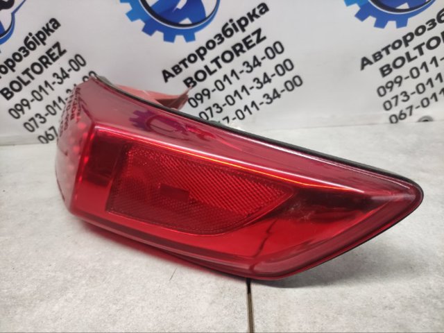 26550CG025 NISSAN Фонарь задний правый внешний купить в Чернигов