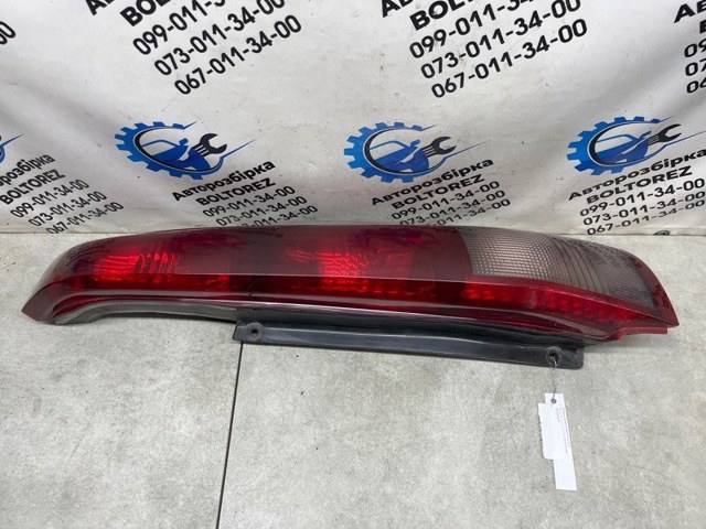 Задний правый стоп 26550EQ00A NISSAN