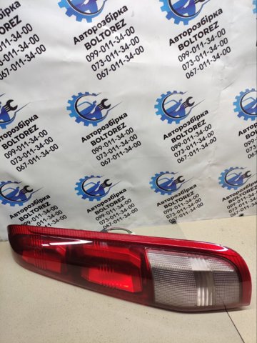 Фонари задние 265548H300 NISSAN