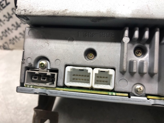 Магнитола (радио AM/FM) 28185EB600 NISSAN