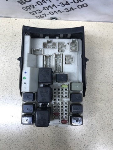 Монжатный блок реле 284B7CG001 NISSAN